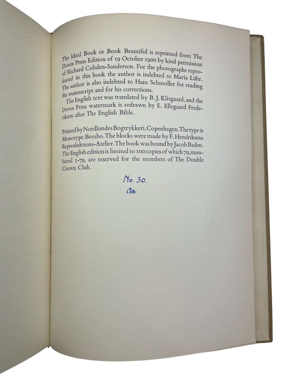 Vintage 1957 limited edition book Thomas James Cobden-Sanderson: Bookbinder and Printer, published in Copenhagen by Nordlundes Bogtrkkeri. Rare collectible fine press book on bookbinding and printing, limited to 100 copies. Arts and Crafts movement era design, printed on quality paper with elegant typography. Vintage bookbinding history collectible, ideal for collectors of rare books, printing history, and fine press editions.
