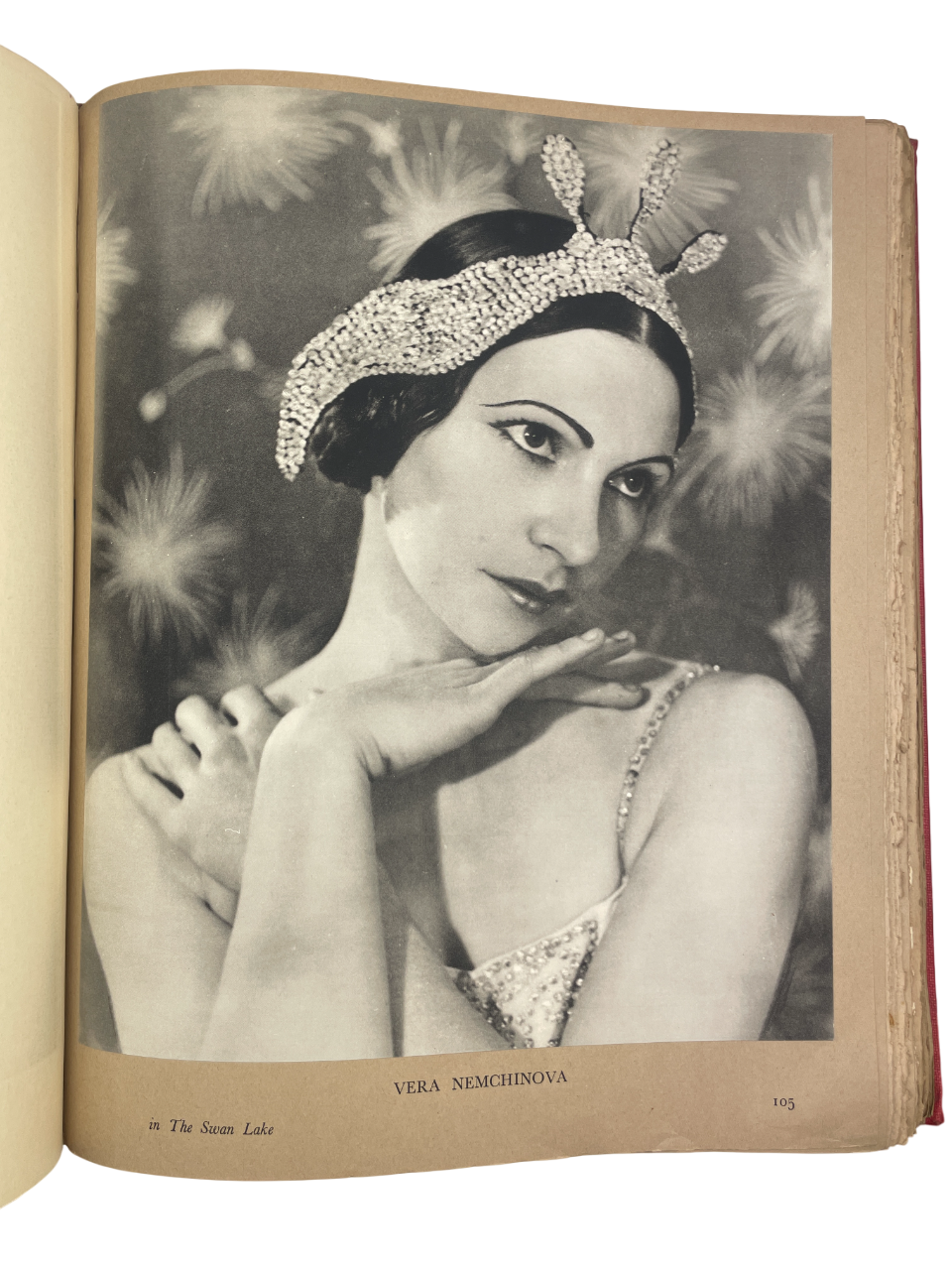  Rare first edition Ballet Camera Studies (1937) by Gordon Anthony, published by Geoffrey Bles, London. This landmark ballet photography book features 51 portraits of pre-war ballet stars including Margot Fonteyn, Frederick Ashton, Leonide Massine, and Alicia Markova. Captures the artistry of British ballet and De Basil Ballet, René Blum’s Company, Ballet Jooss, Vic-Wells Ballet. Gordon Anthony’s pioneering photographic work, held in the V&A and National Portrait Gallery, established the global reputation o
