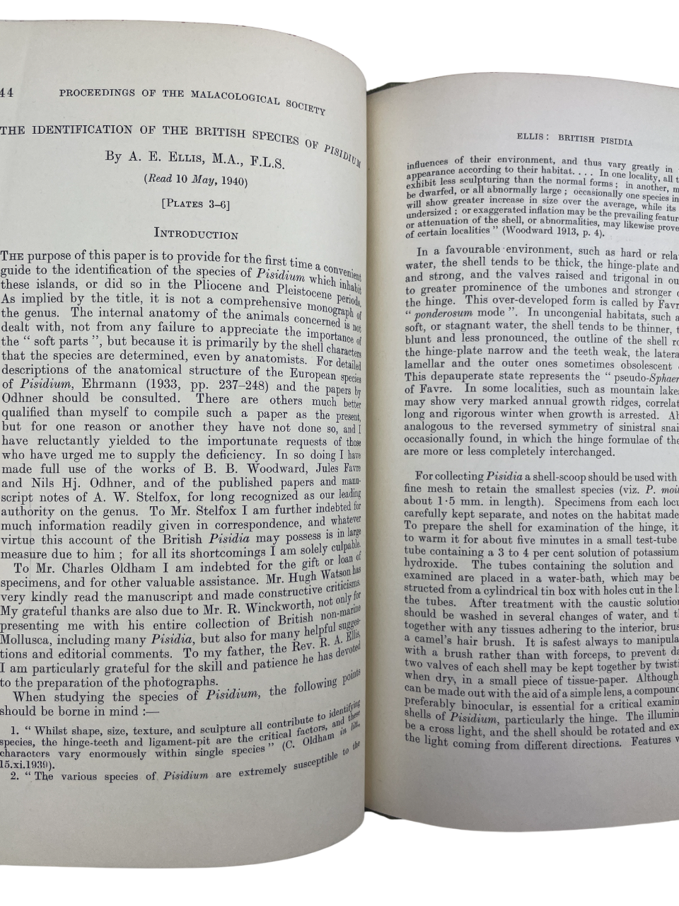 Freshwater Bivalves by Arthur Erskine Ellis, c.1947. Rare, possibly unique, author-inscribed (“Presented by the author, A. E. Ellis”), lacking title and copyright pages. Includes Unionacea, Corbicula, Sphaerium, Dreissena, Pisidium, with photographic plates, diagrams, and text figures for identification. Key antique natural history book, malacology reference, British mollusks, zoological study, scientific monograph, collectible first edition, rare biology book, academic reference, illustrated taxonomy, rese